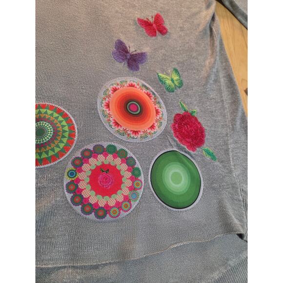 Desigual silk Gray knit sweater Applique detail size small long sleeve - Picture 4 of 9